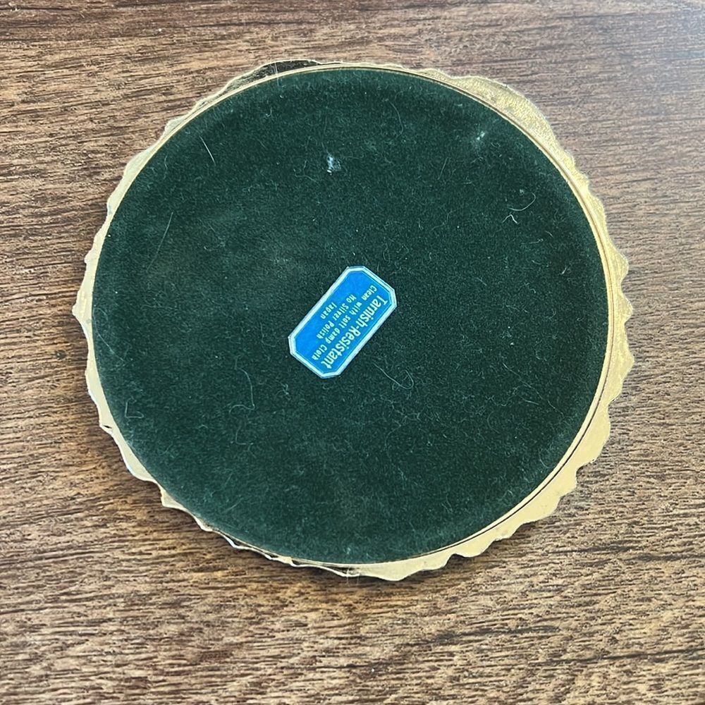 Oneida Christmas Coaster - Picture 2 of 3